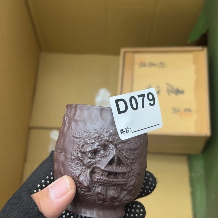 瓷片春****鸣079哈哈哈哈