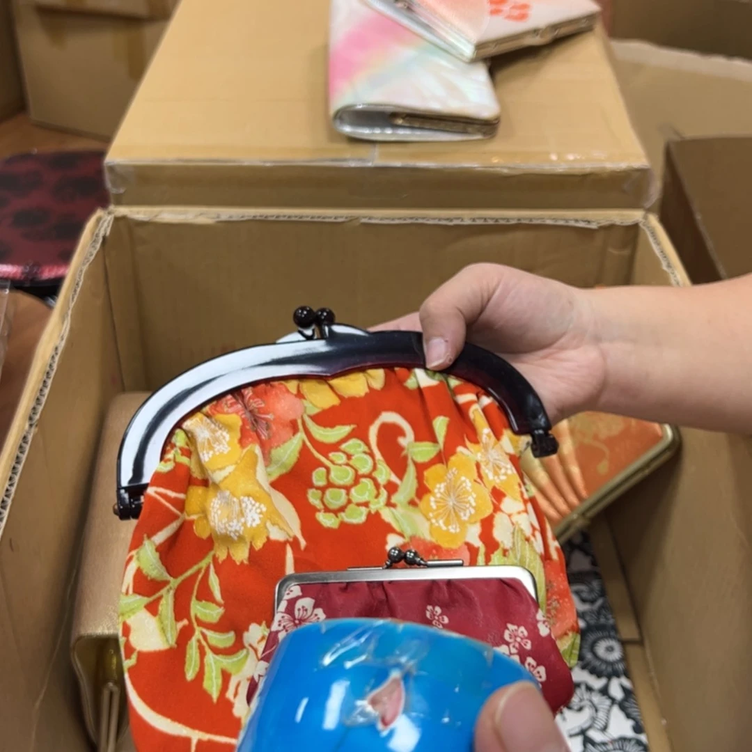 【闪购商品】小****贇陶瓷马克杯带盖勺