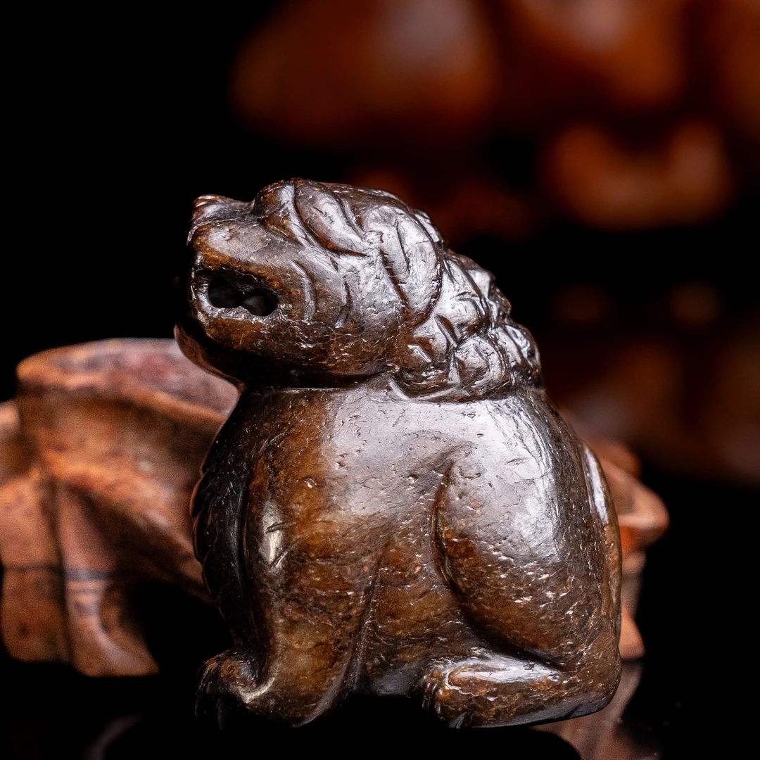 明代和田玉瑞兽把件-CS