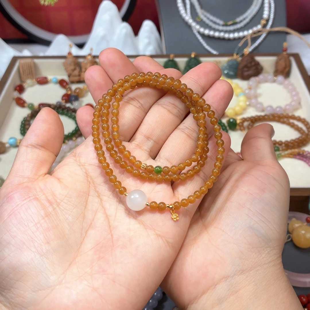 B***y手链未镶嵌和田玉0.4糖