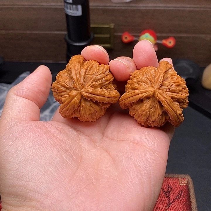 *****把件文玩核桃白奔