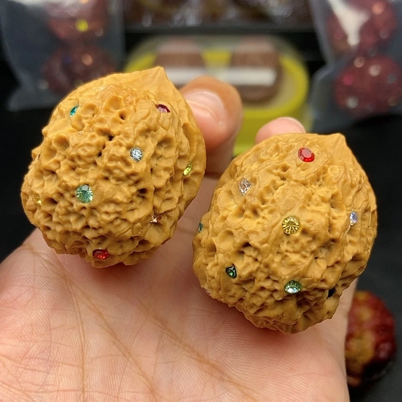 【闪购商品】把件文玩核桃37尺铁狮子球
