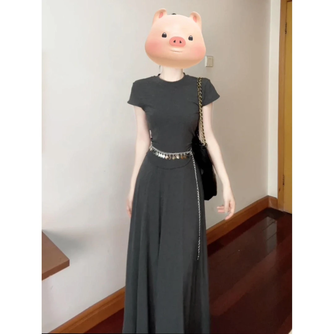 法式高级感灰色连衣裙子夏季2025新款时尚气质减龄一整套装长裙