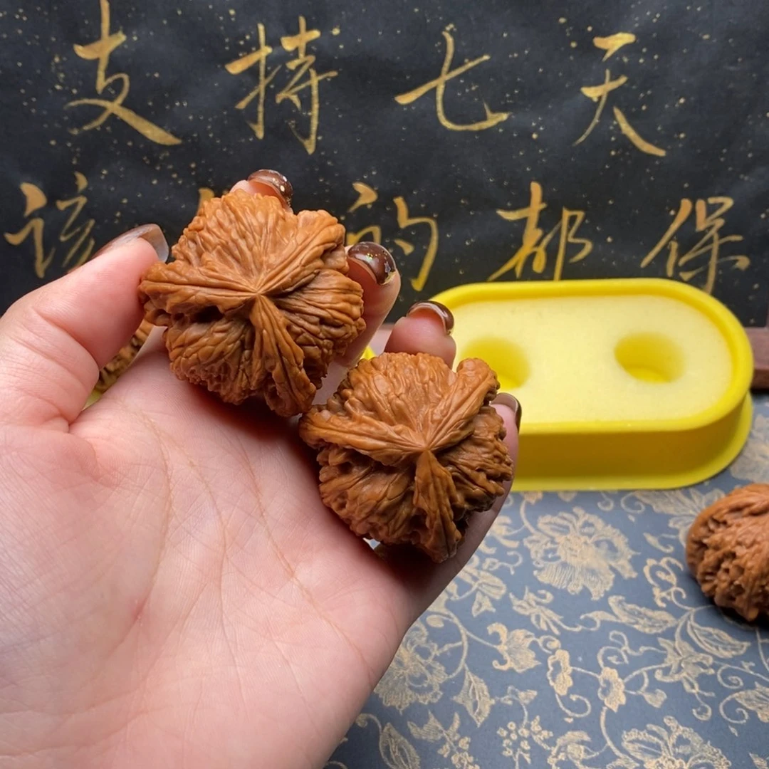 吊坠文玩核桃光*杰白狮子