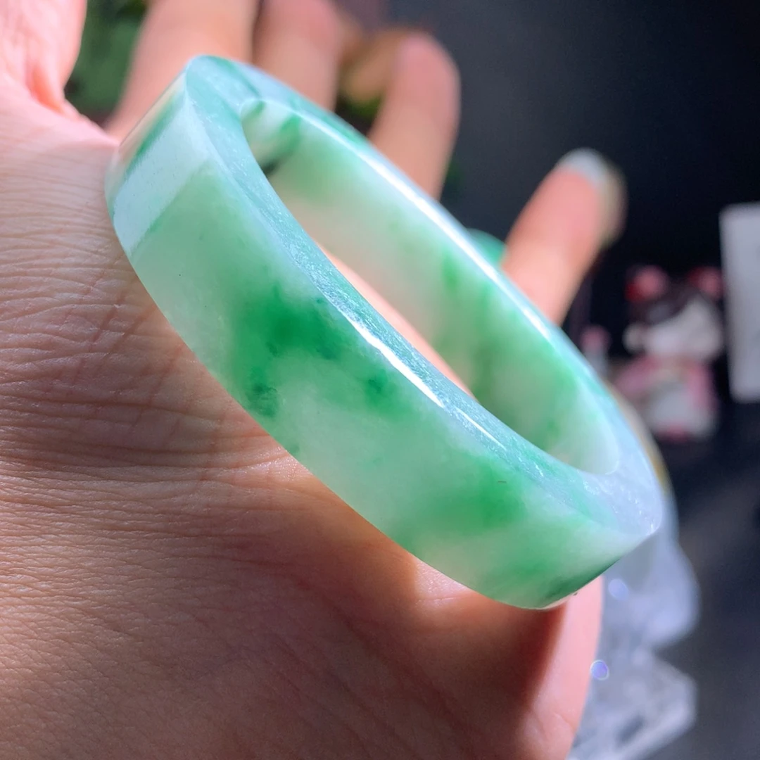 定制翡翠手镯未镶嵌