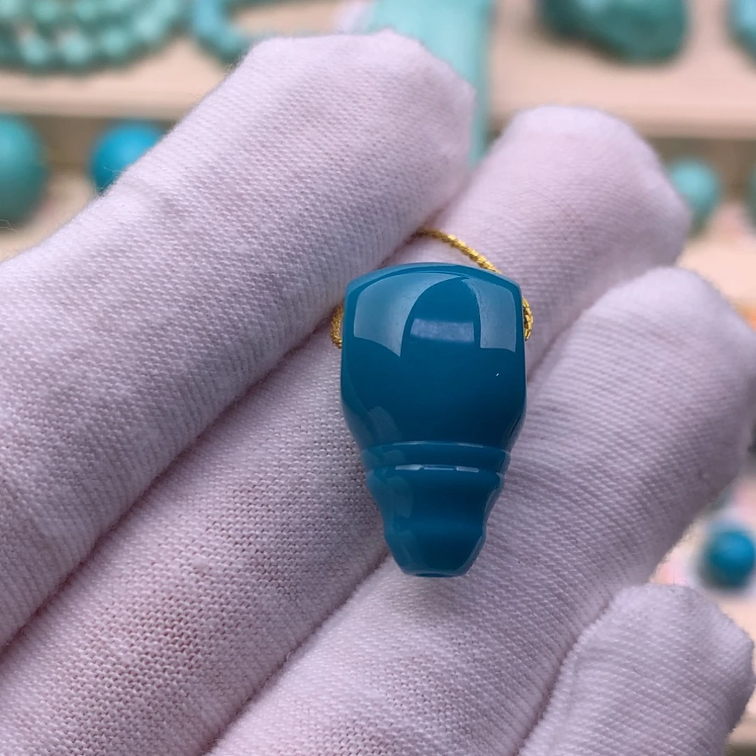 绿松石未镶嵌珠宝奇石12