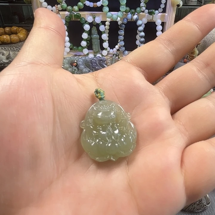 和田玉（糖玉）未镶嵌颈饰