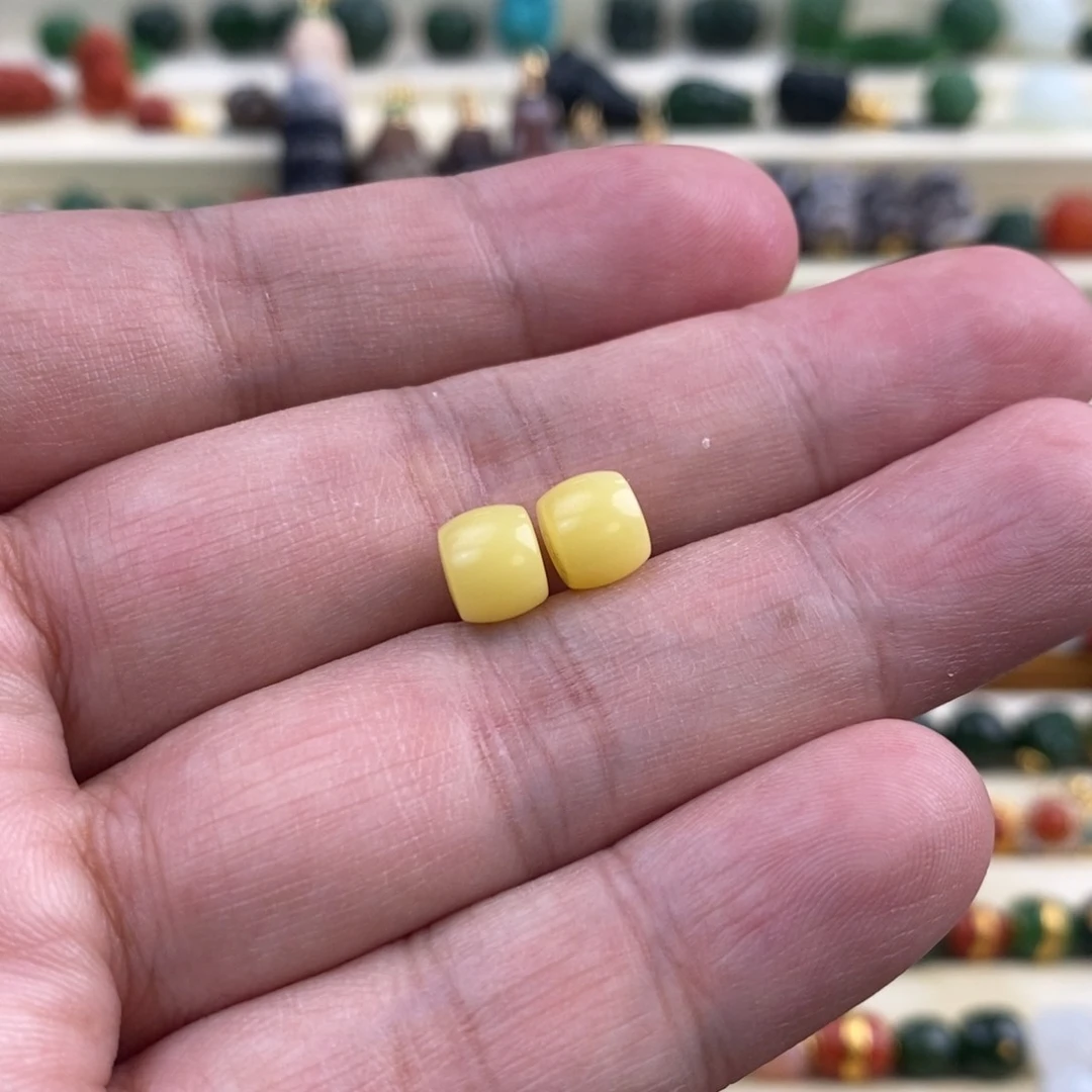 蜜蜡颈饰未镶嵌老型