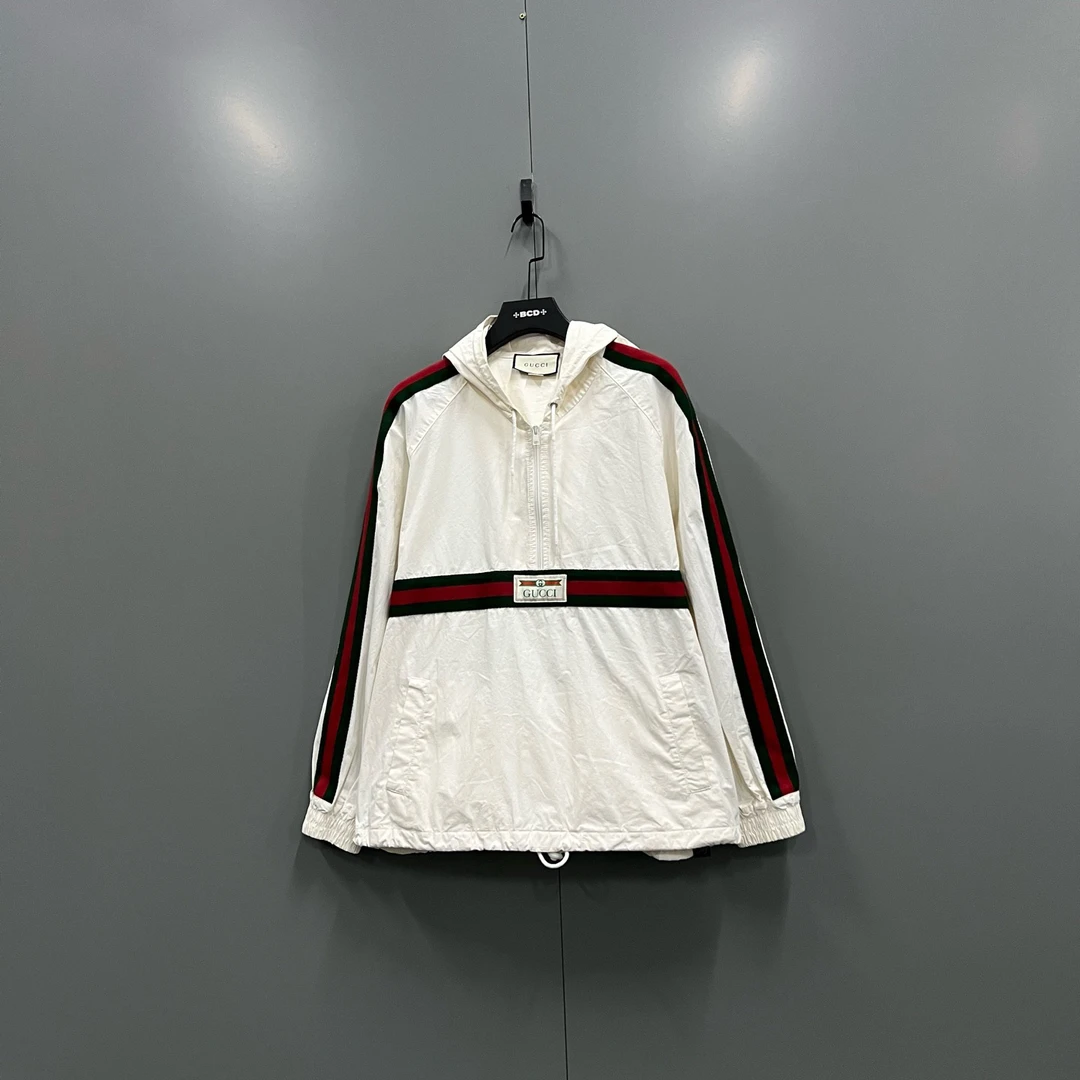 99新 GUCCI/古驰 (ll) 红绿织带logo半拉链冲锋衣 50码/018266