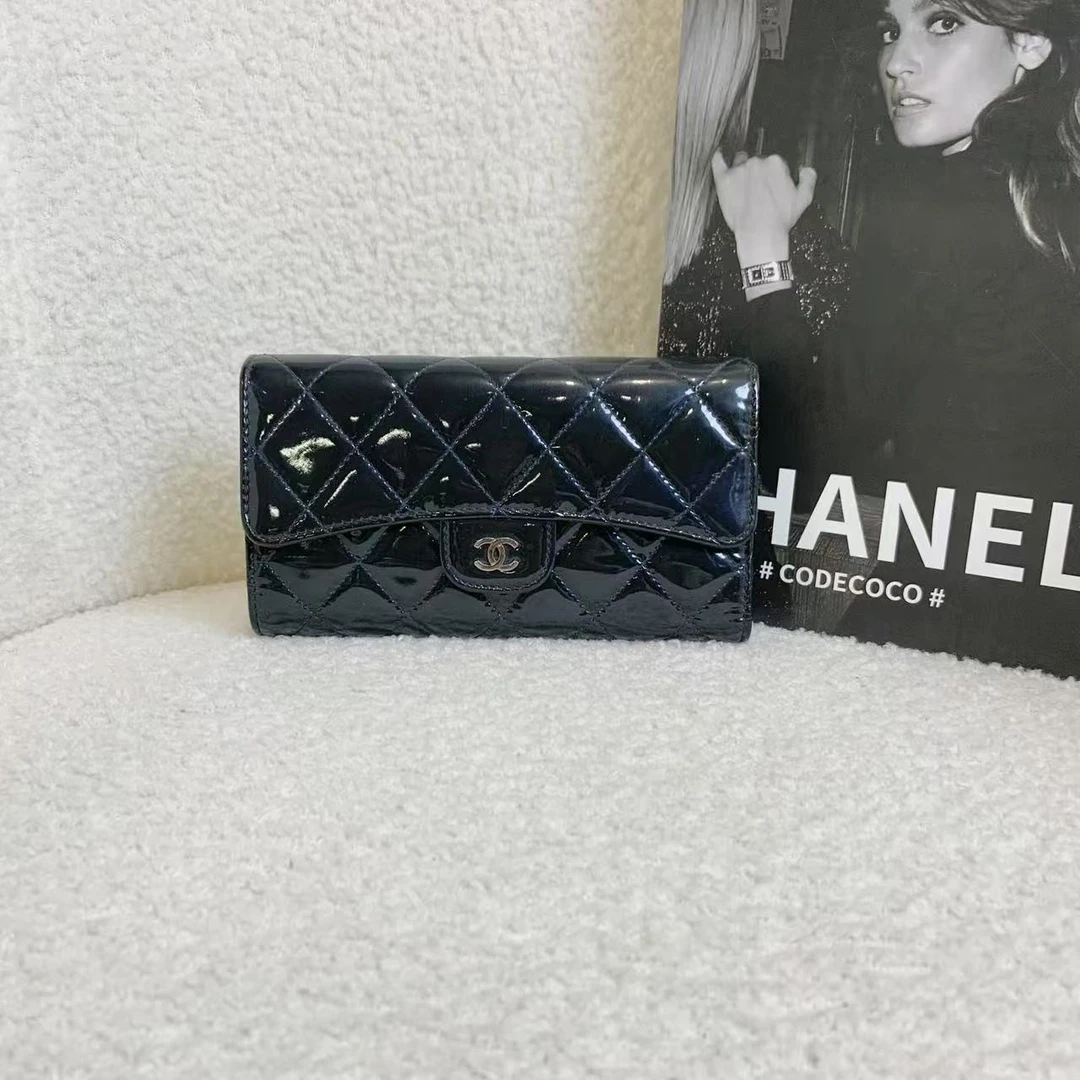 95新 Chanel/香奈儿 壹臻/海军蓝漆皮长款钱包19开 86163454