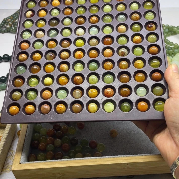 蛇纹石玉散珠100个未镶嵌清**莱