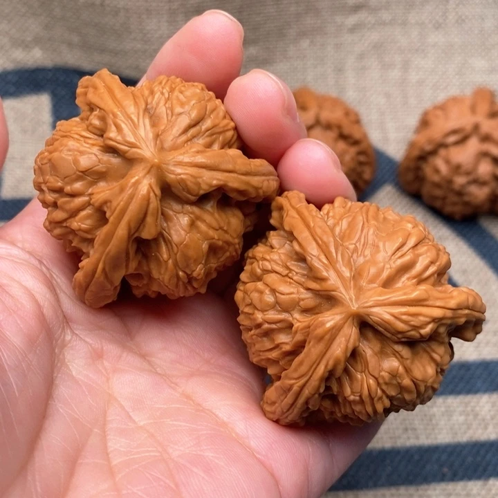 吊坠文玩核桃牛*人