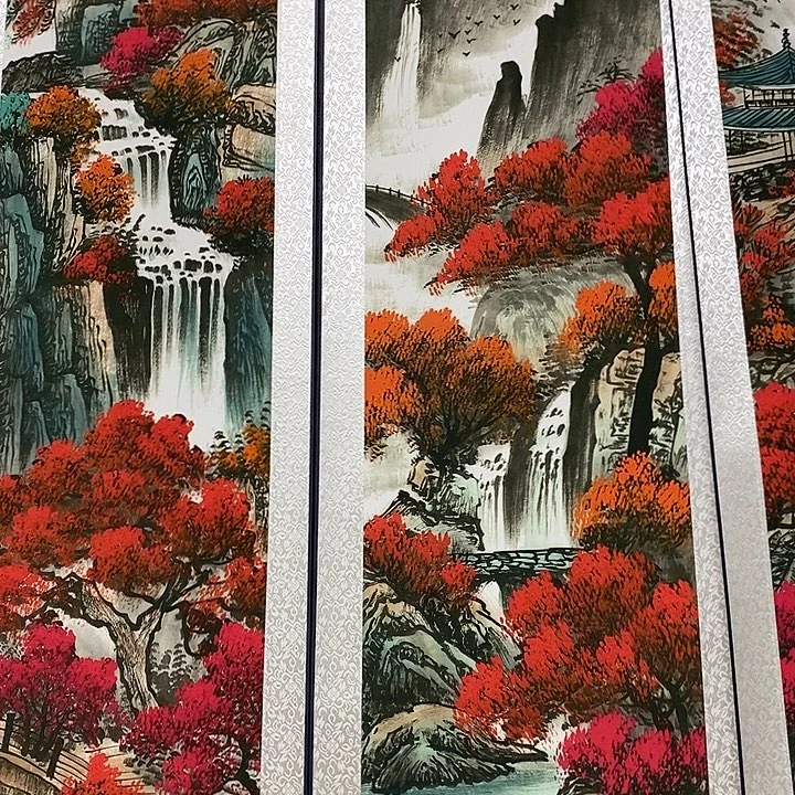 饿了来咯的来咯的摸