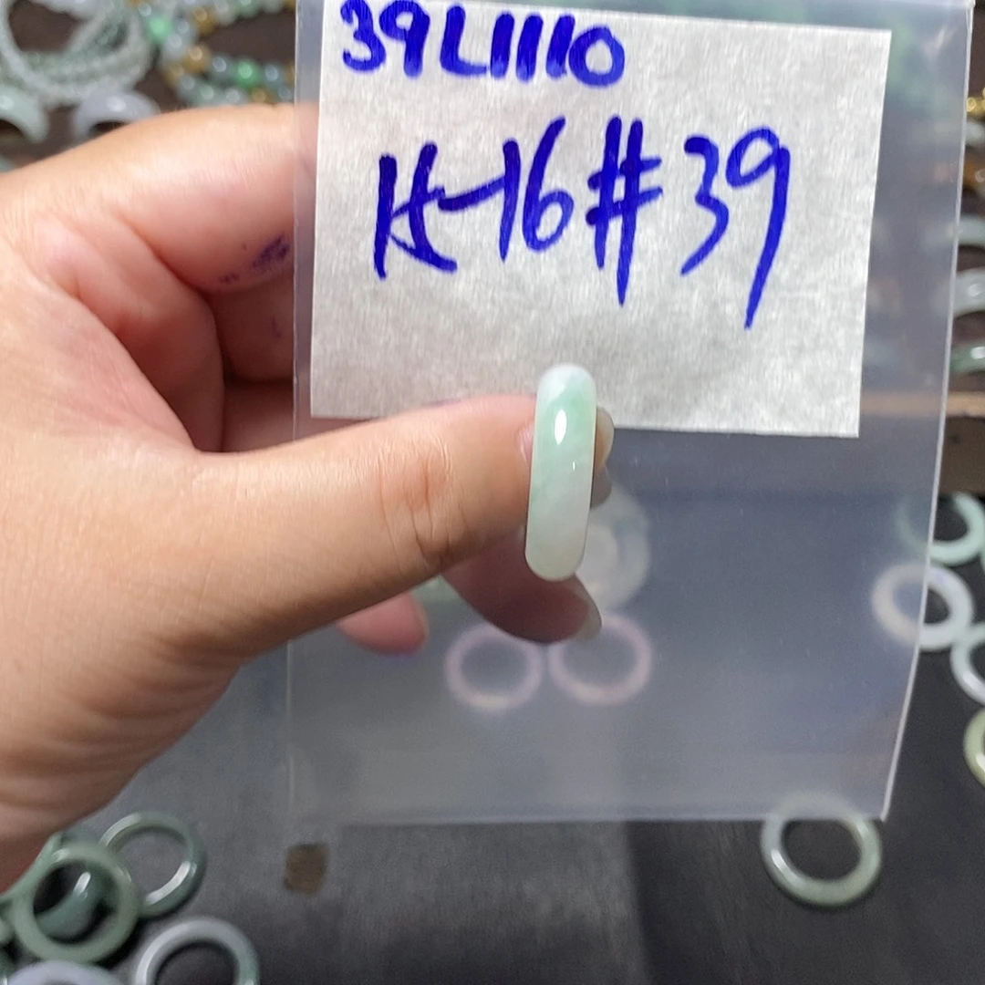 未镶嵌定制翡翠翡翠