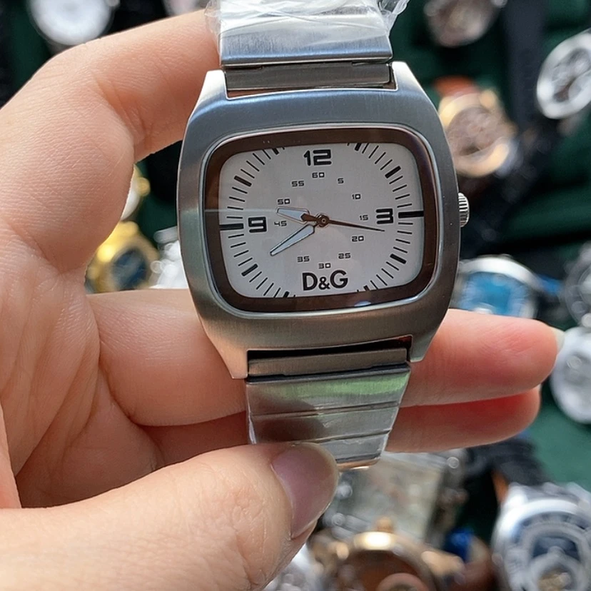 【闪购商品】石英男表手表