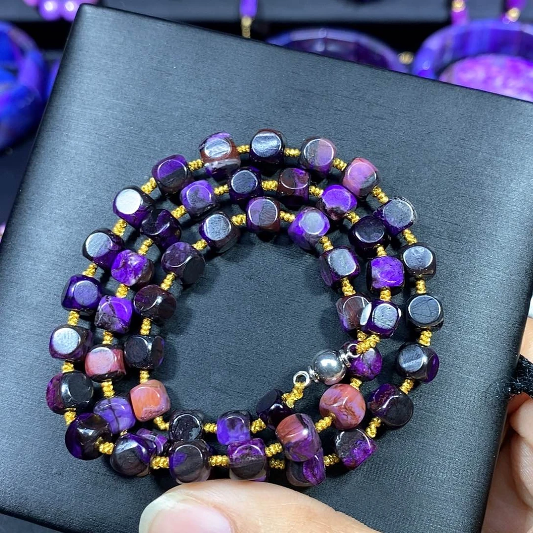 苏纪石（舒俱来）未镶嵌南非舒俱来帝王紫方糖项链