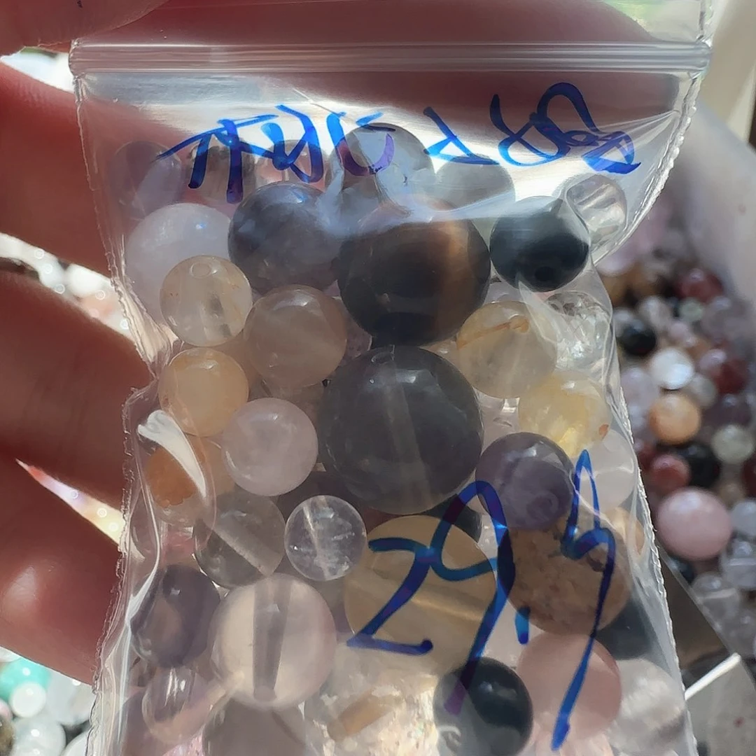 水晶珠宝半成品未镶嵌?***姐半成品
