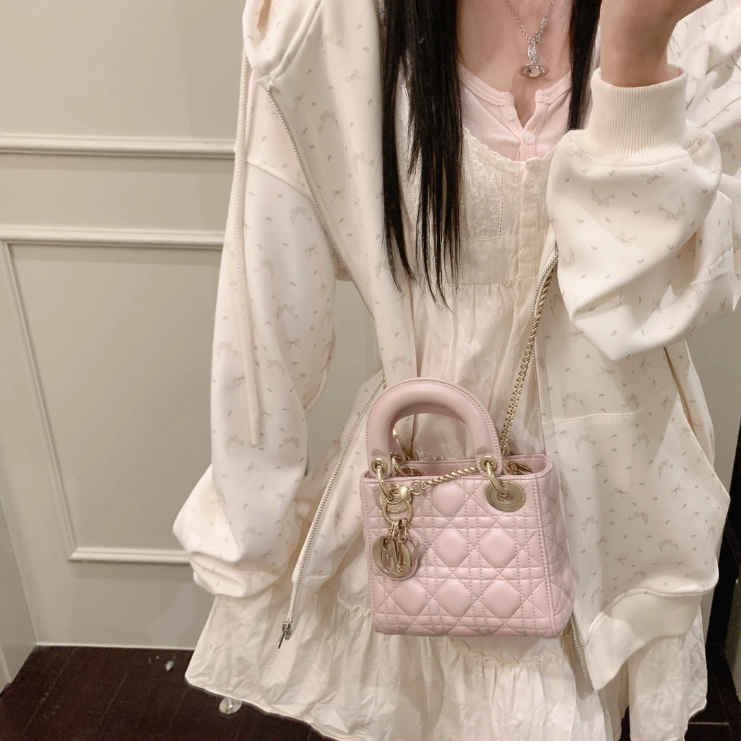95新 DIOR/迪奥 dior浅粉色三格戴妃手提包