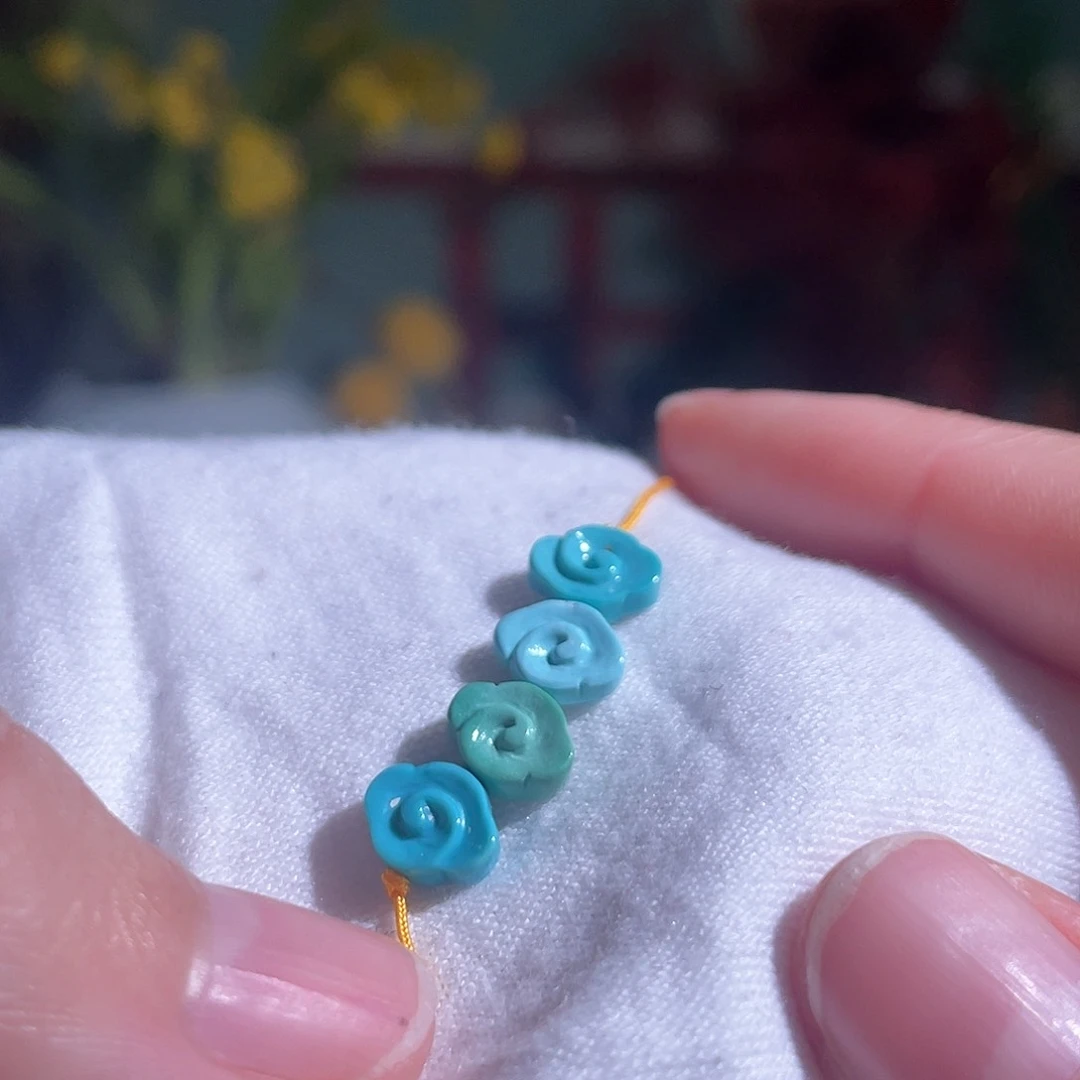 绿松石配饰未镶嵌