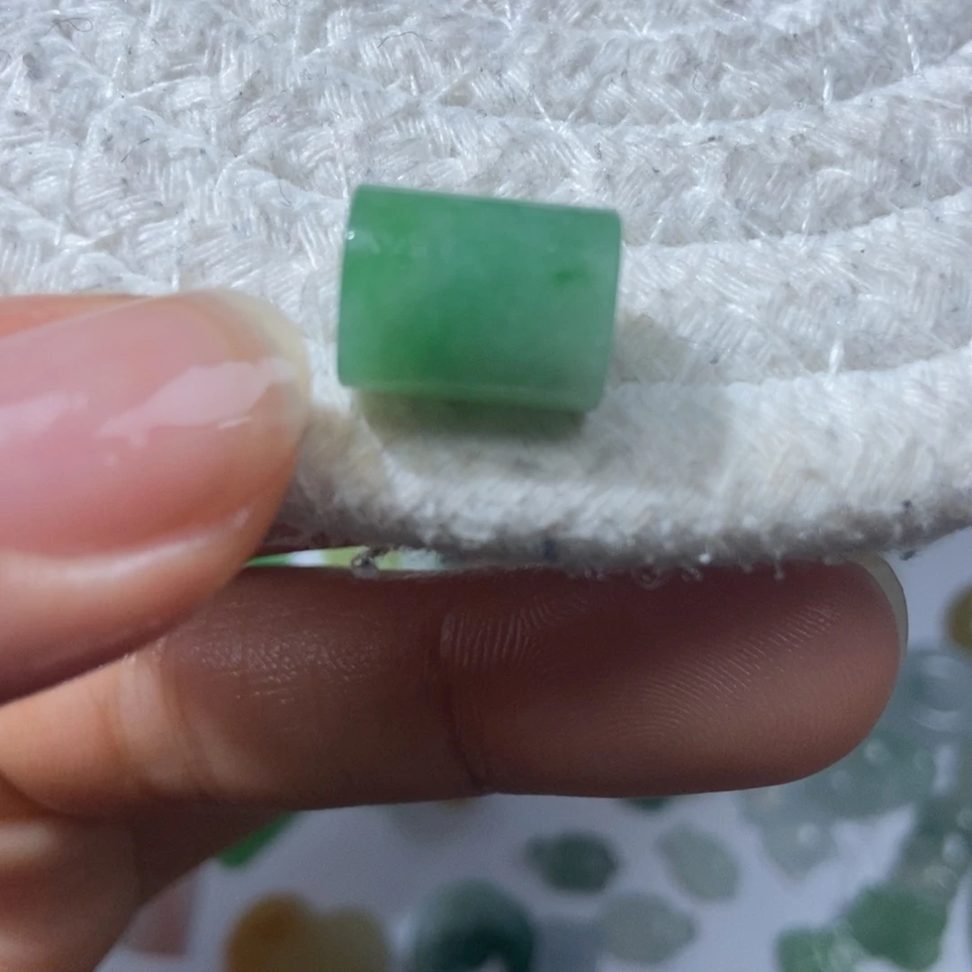 定制翡翠未镶嵌翡翠12.1*9.1