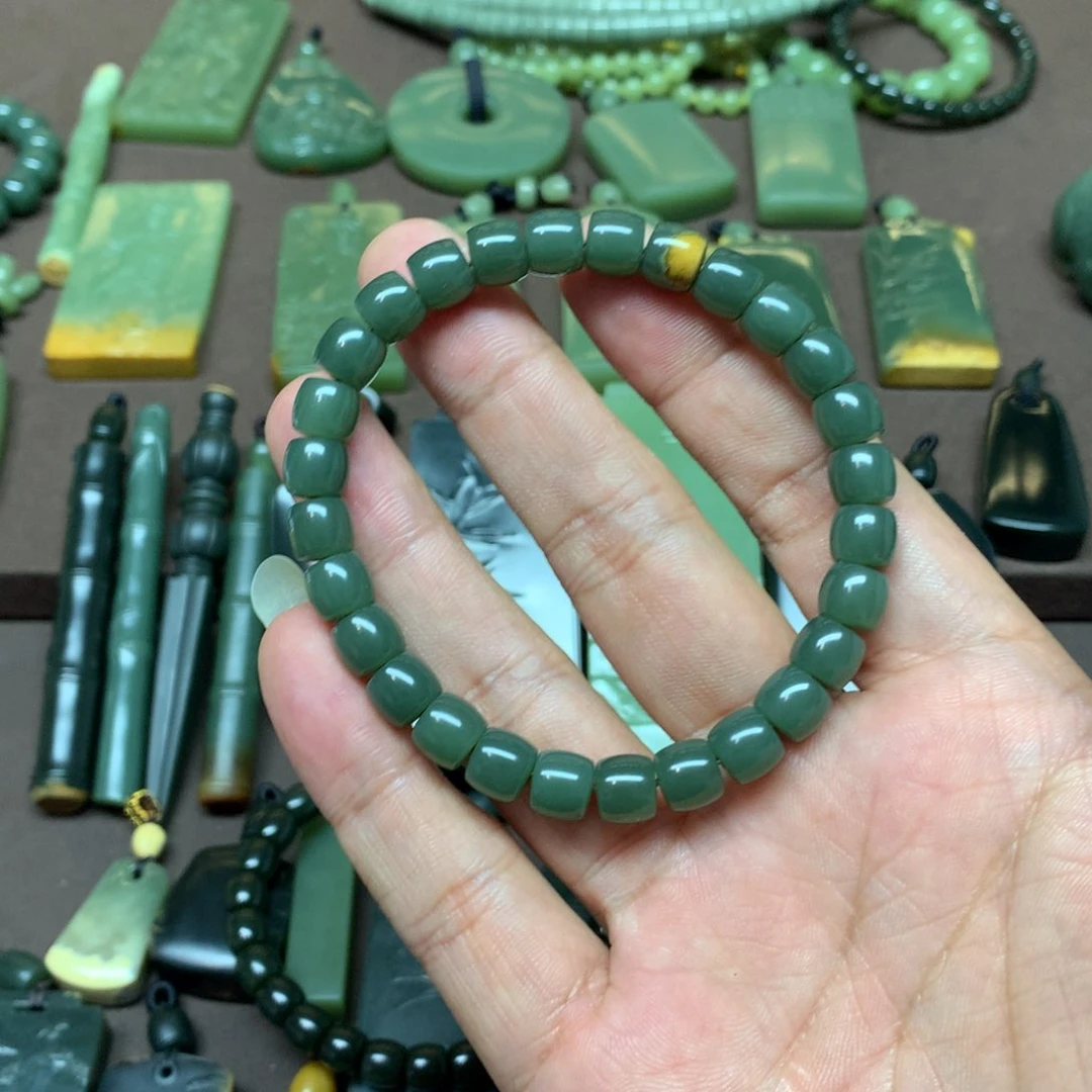 手链未镶嵌岫岩河磨玉（透闪石质玉）人**阳