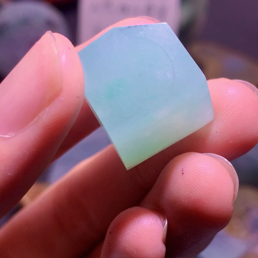 未镶嵌定制翡翠翡翠