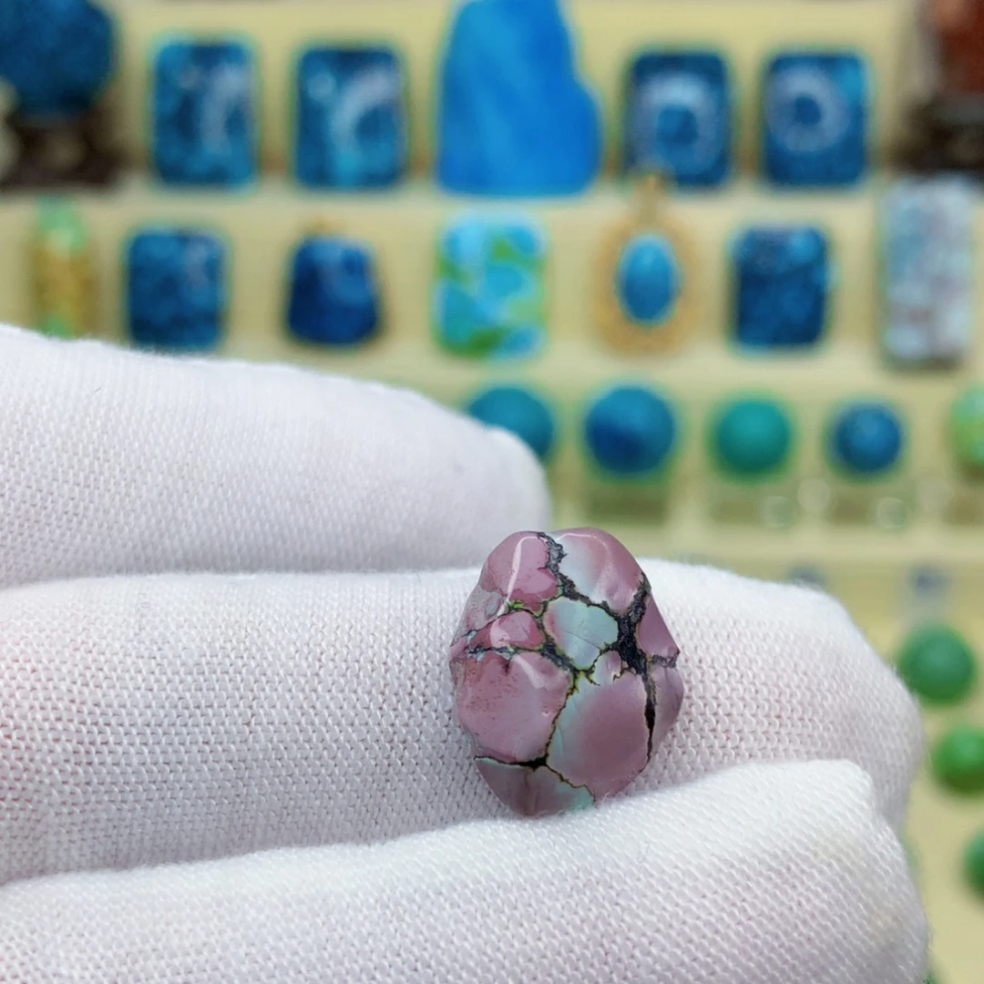 绿松石绿松石未镶嵌