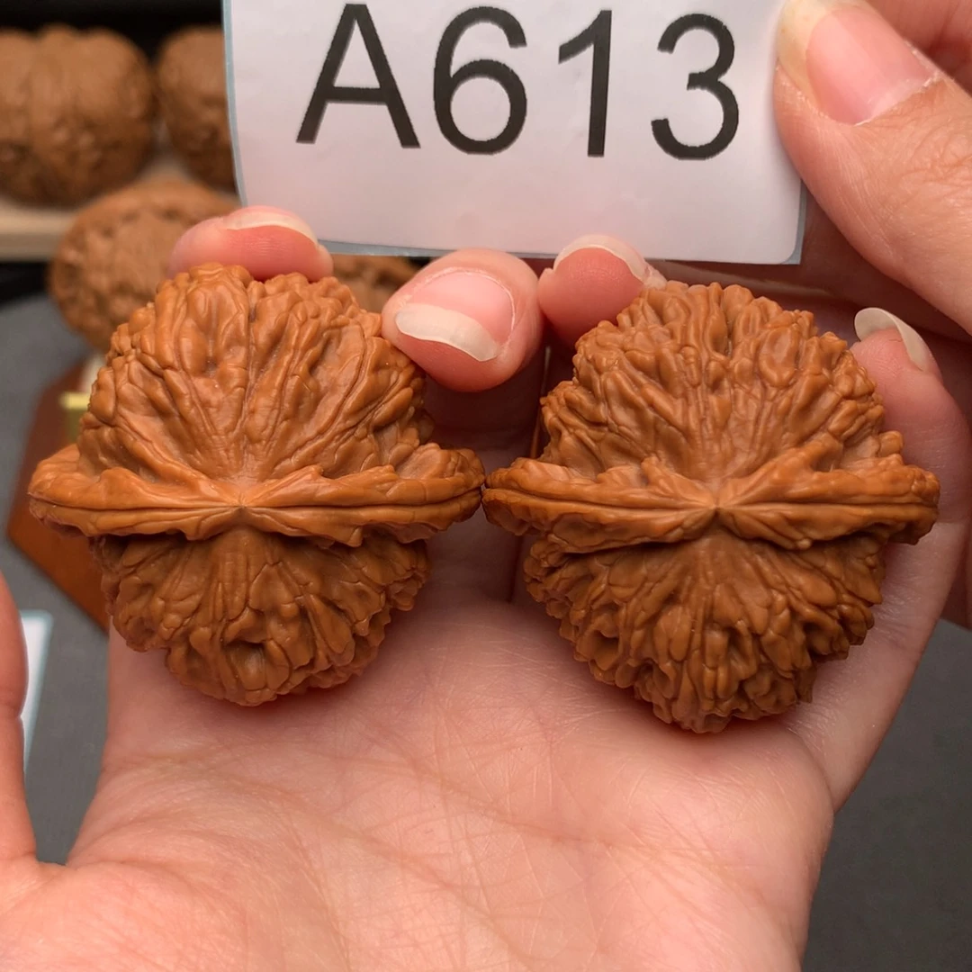 文玩核桃把件麋*…44球白