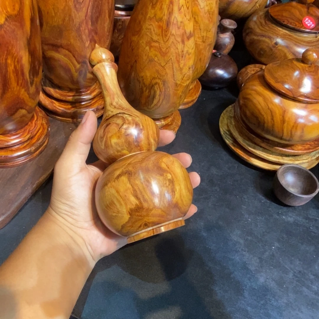 小***黄葫芦一个特价处理