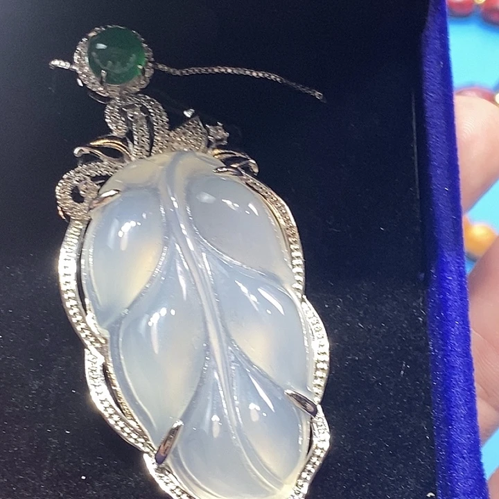 玛瑙/玉髓颈饰未镶嵌144