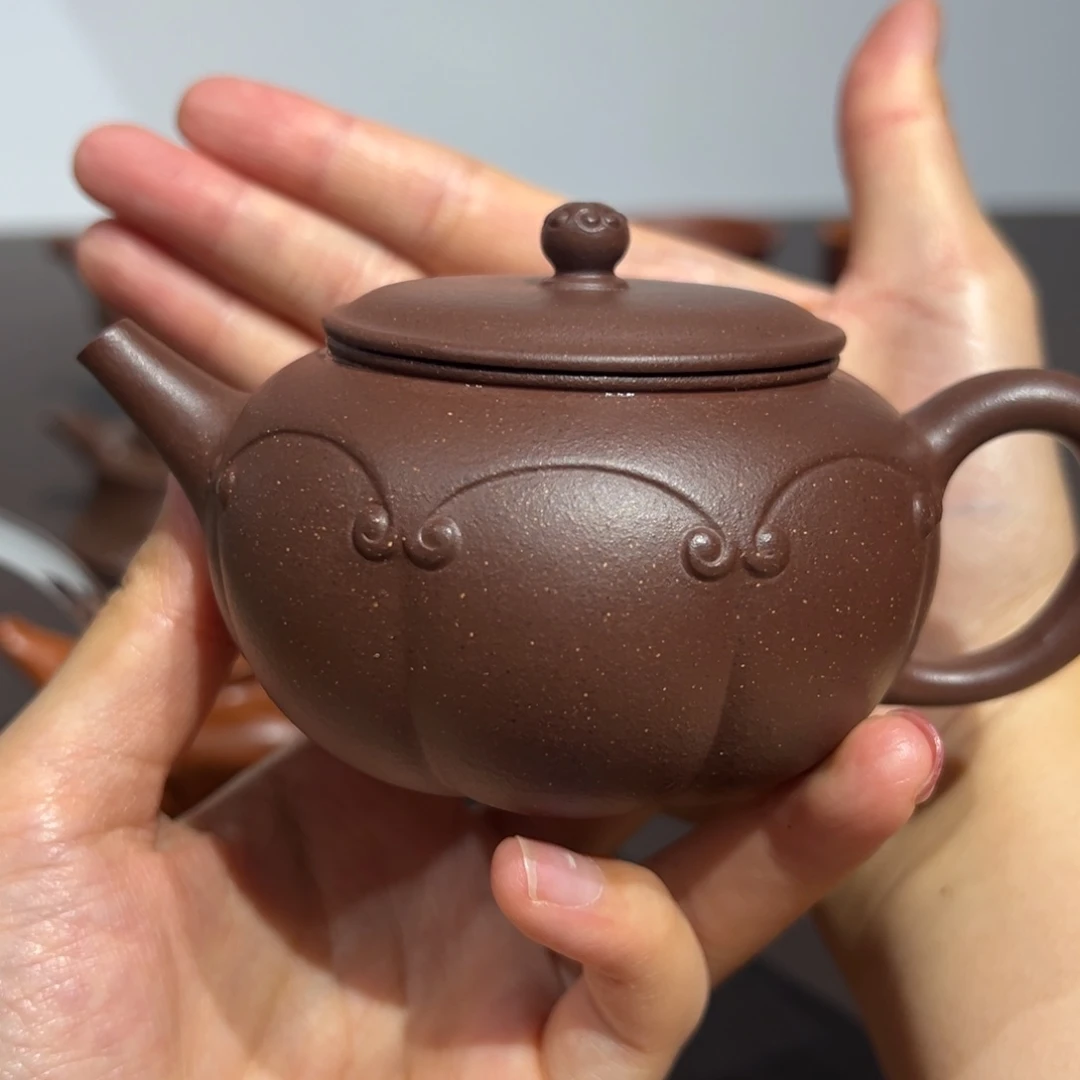 茶壶紫砂亨通如意150cc紫玉金砂