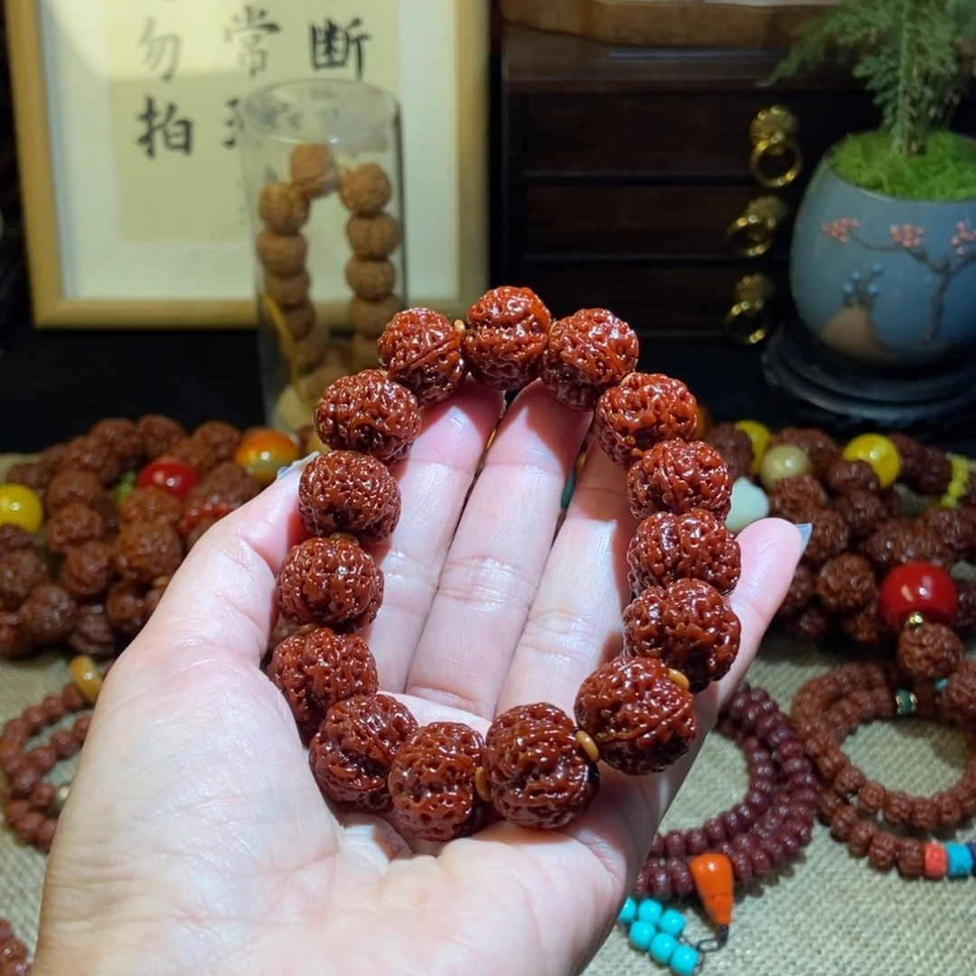 金刚菩提吊坠185玉化素