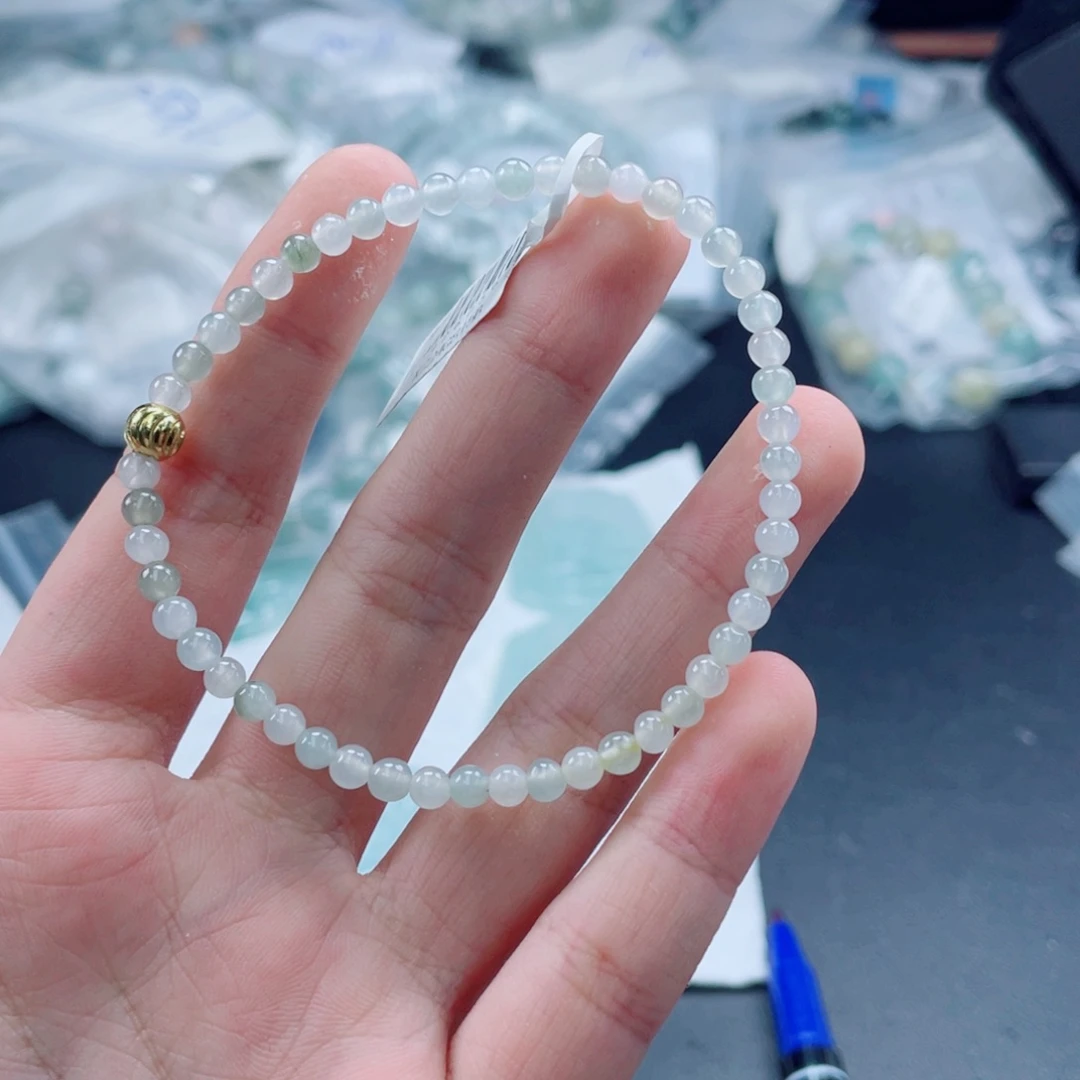 未镶嵌戒指翡翠珠串