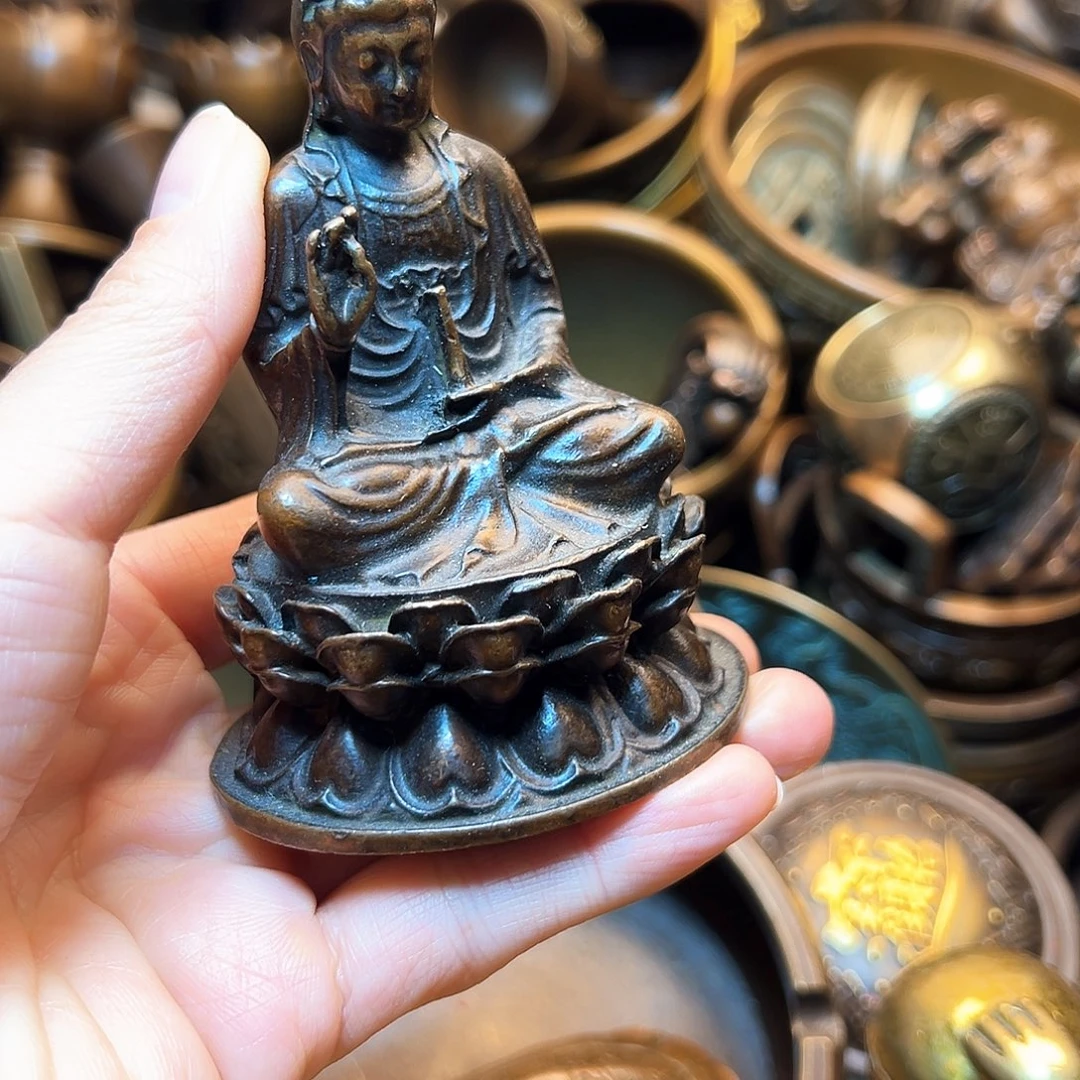 精美铜器工艺品等