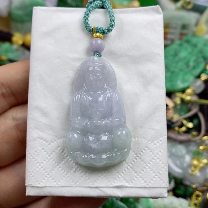 翡翠吊坠(赠链)未镶嵌