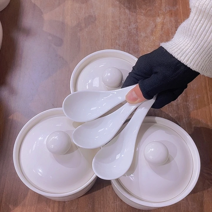 白瓷餐盘餐盘餐盘