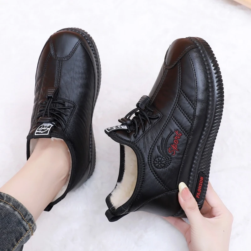 绵羊毛棉鞋加绒加厚雪地靴软底妈妈鞋女款防水保暖妈妈款冬季防滑