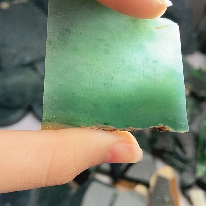 翡翠裸石纯天然翡翠