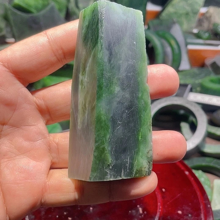 和田玉（碧玉）未镶嵌手链