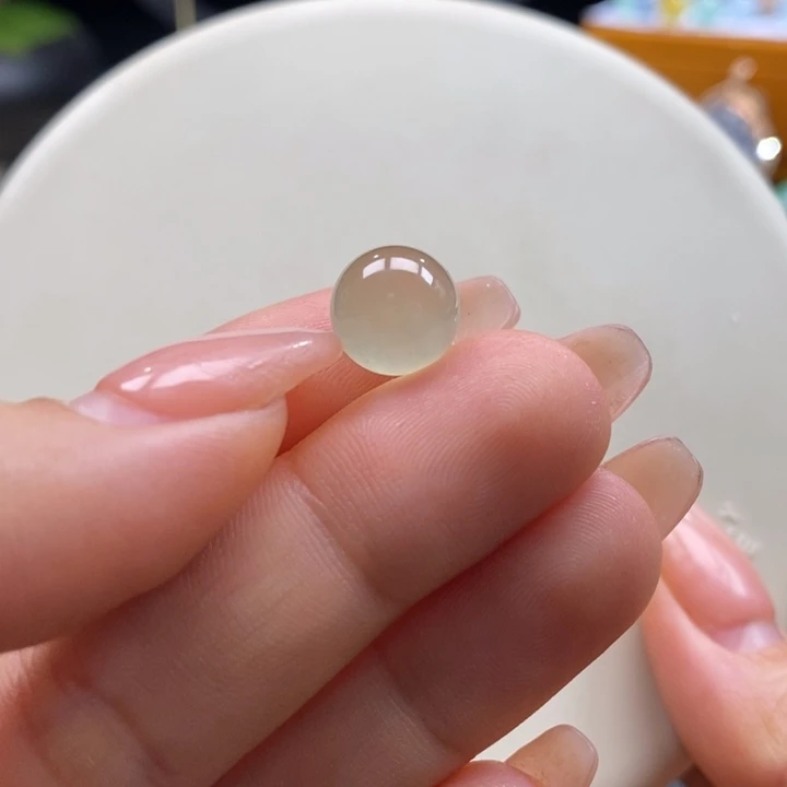 翡翠吊坠(不含链)未镶嵌翡翠冰亮黄圆珠