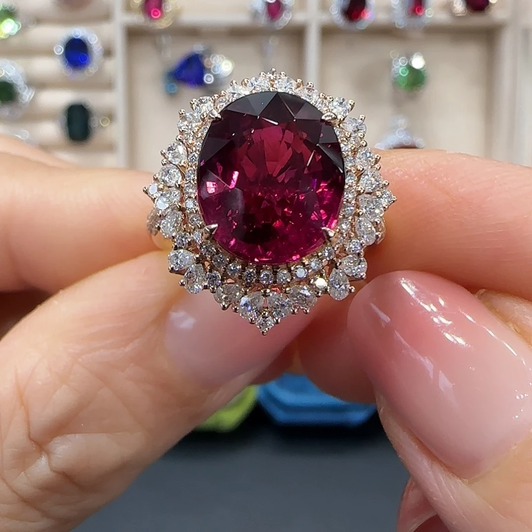18K金镶嵌戒指碧玺6.19ct