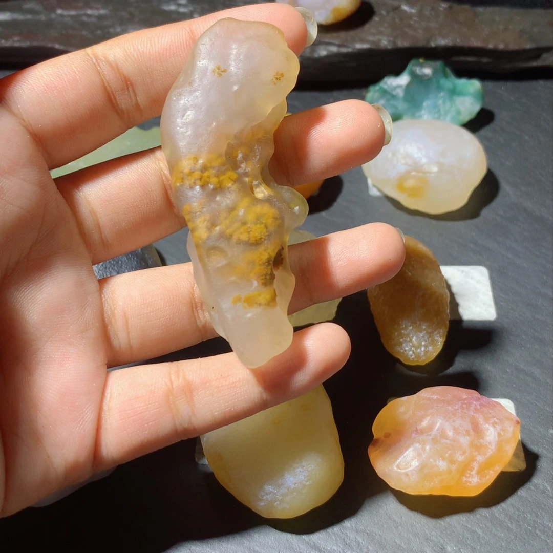 玛瑙/玉髓原石未镶嵌