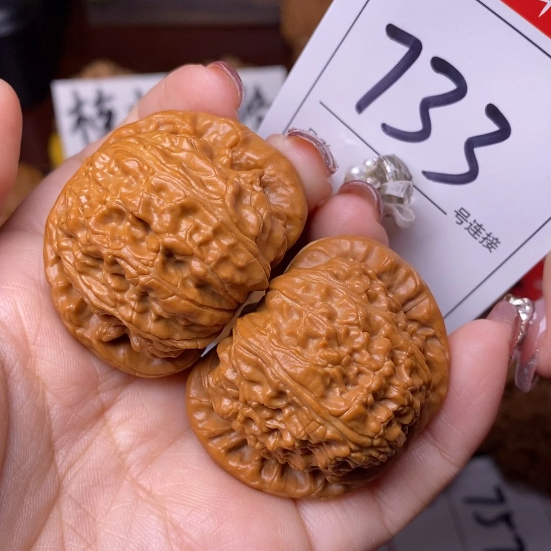 文玩核桃把件733闷尖狮子头4.3