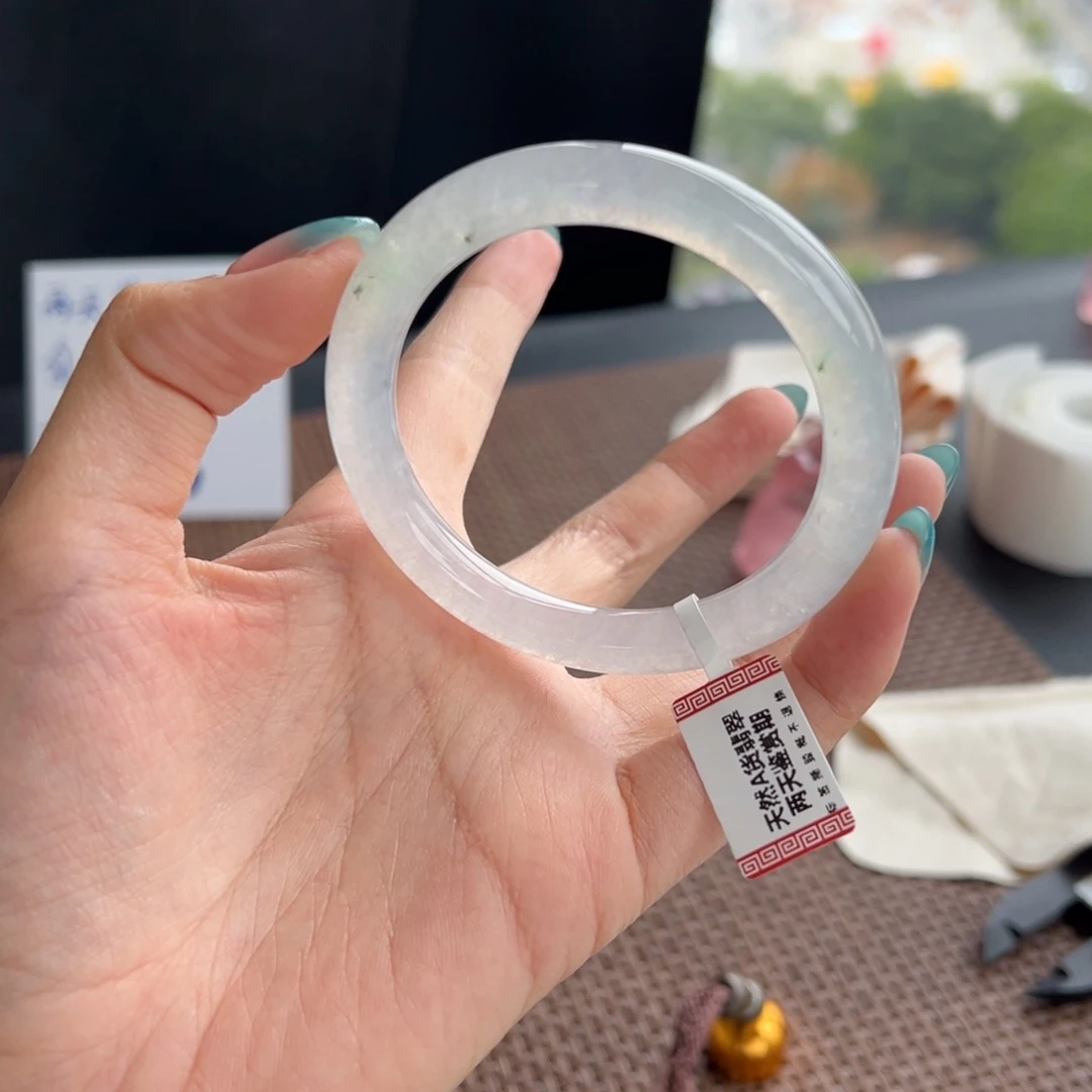 翡翠未镶嵌手镯32号 54
