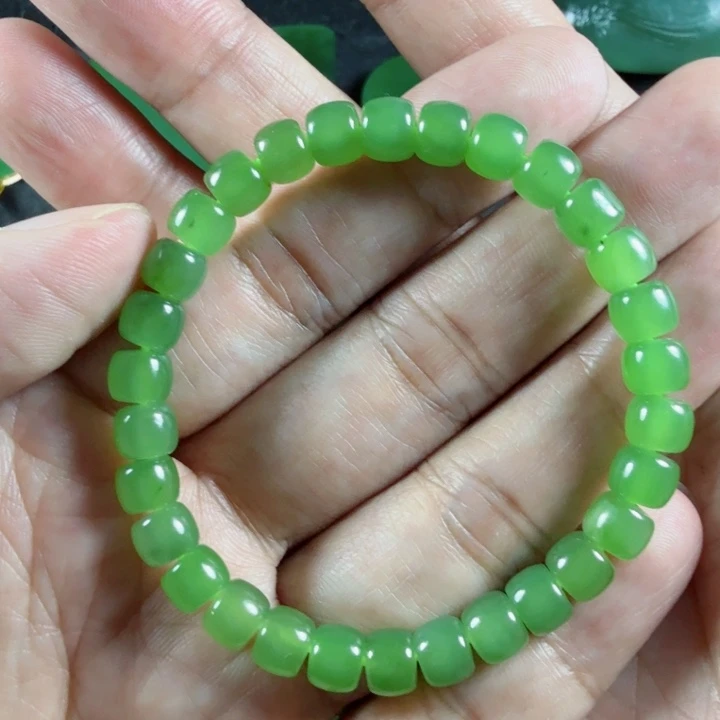 和田玉（碧玉）未镶嵌手链