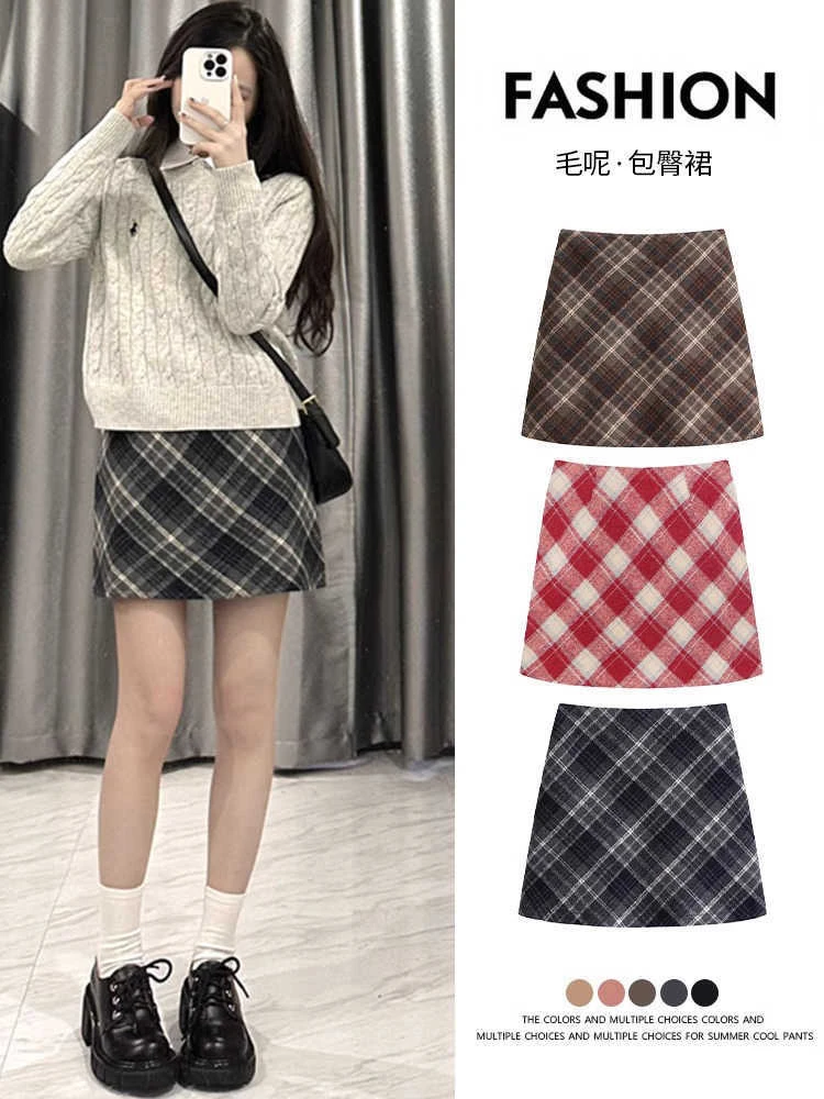2025秋冬韩系毛呢半身裙女高腰a字显瘦修身包臀裙复古格子短裙