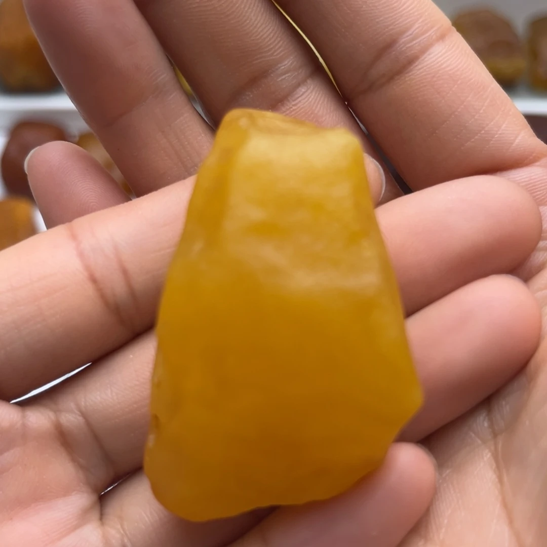 定制琥珀未镶嵌蜜蜡定制水滴