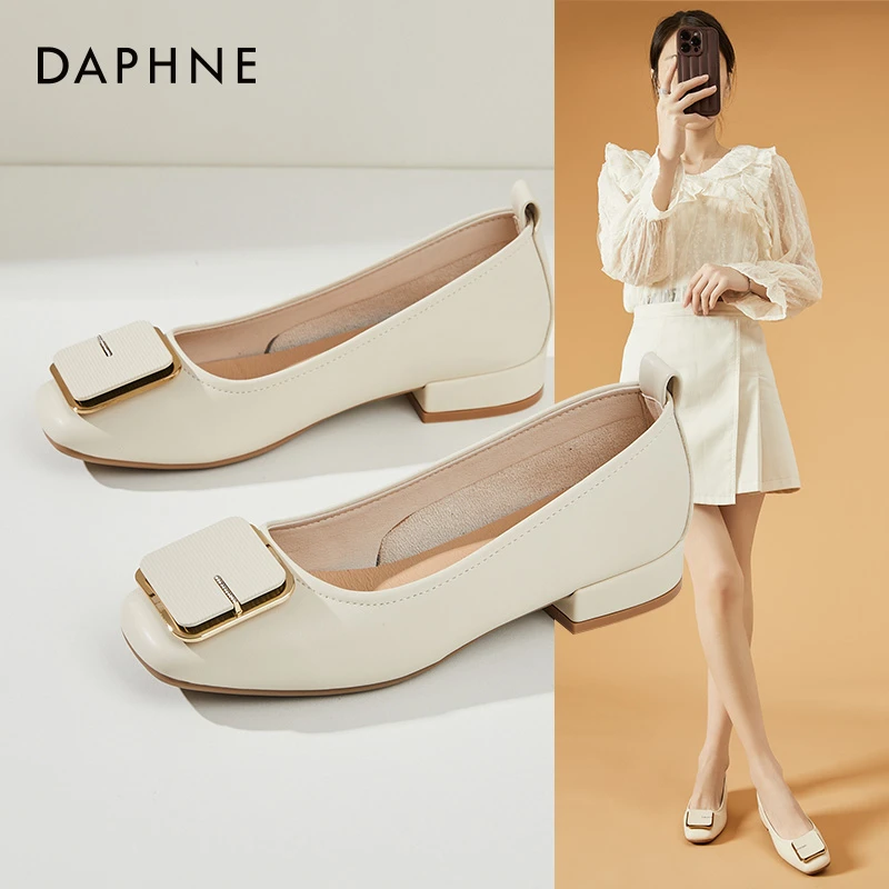 达芙妮超软一脚蹬浅口单鞋女2025秋季新款平底妈妈鞋粗跟瓢鞋皮鞋