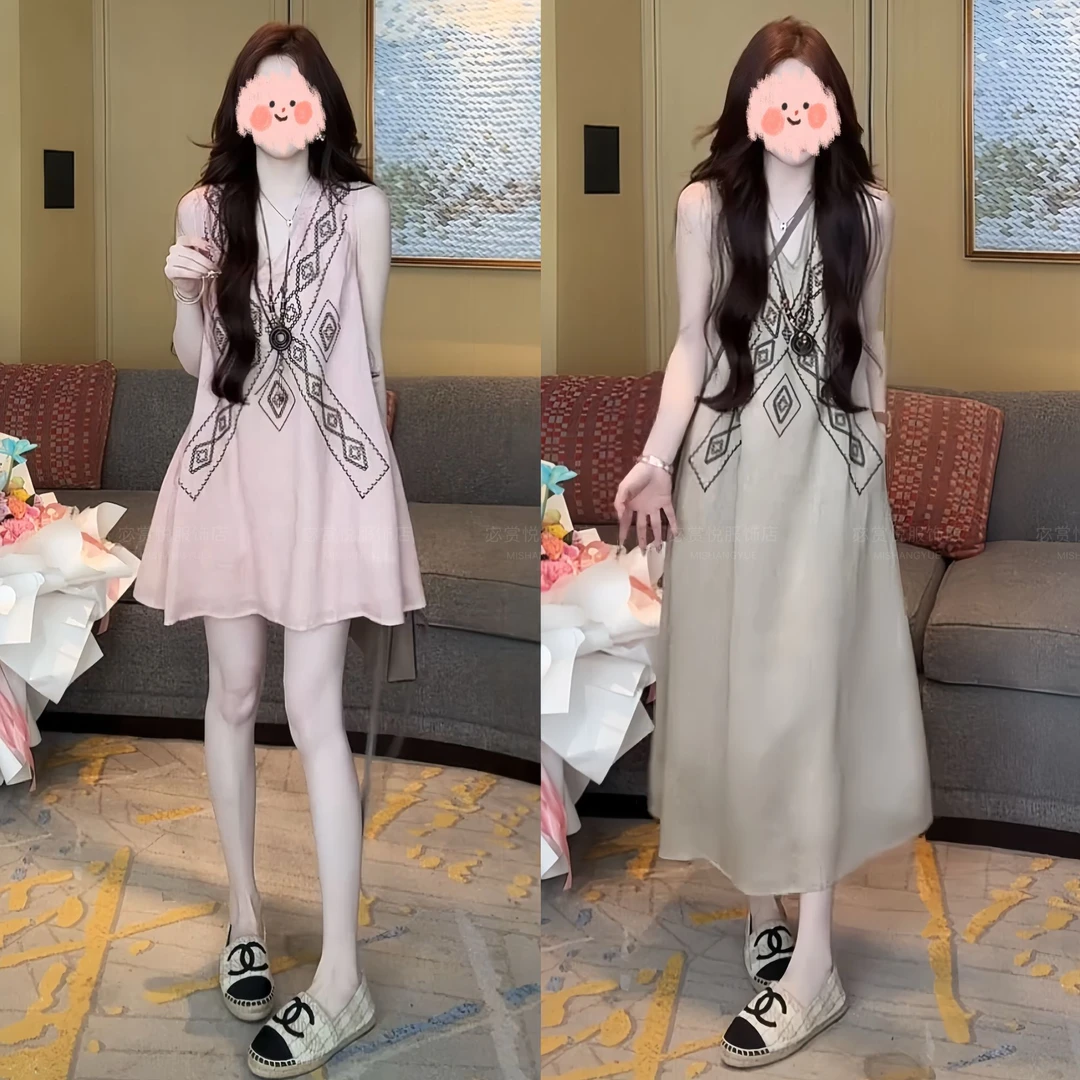 2025夏季新款松弛感慵懒风后妈裙千金清冷感贵系百搭舒适连衣裙女