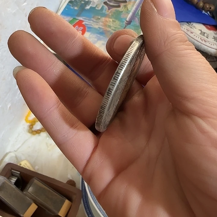 黎***光扇子vccvvvvvvcccffffffffffff